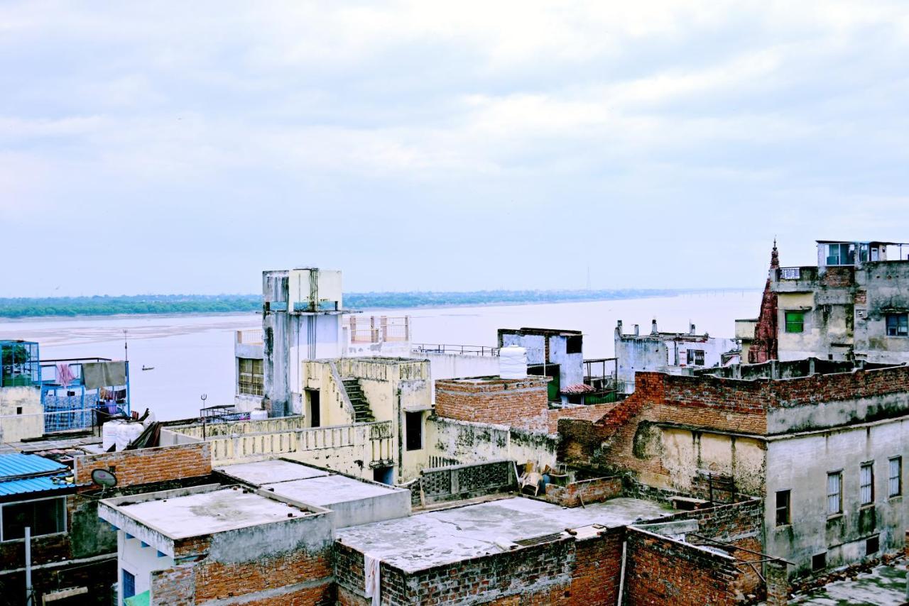 Banaras Rest House Varanasi Exterior foto