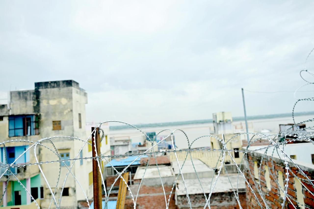 Banaras Rest House Varanasi Exterior foto